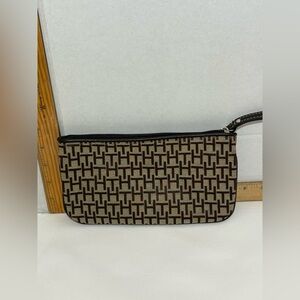 Tommy Hilfiger Women’s Wristlet Brown‎ Tan Retro 90s small purse vintage